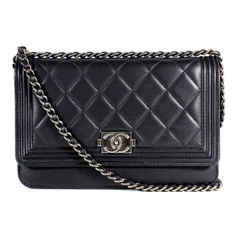 pochette chanel boy